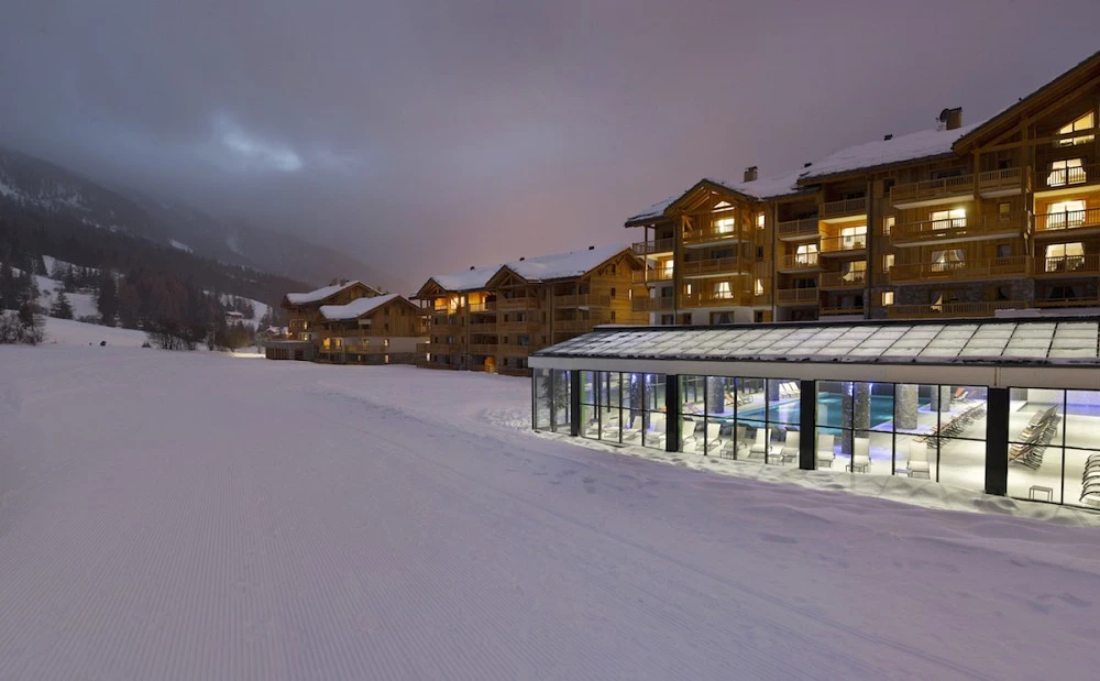 Les Chalets de Flambeau zwembad en piste