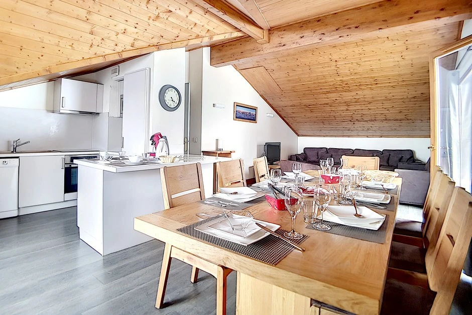 4-kamer apt. voor max. 10 pers. (huisnr. 28)