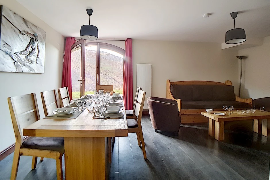 4-kamer apt. voor max. 8 pers. (huisnr. 20)