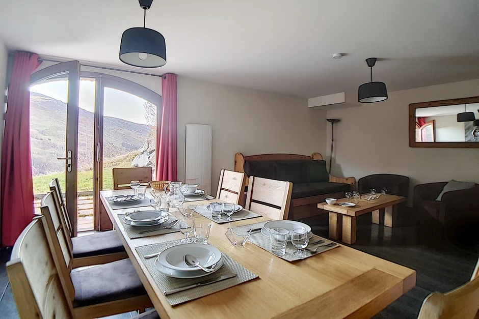 4-kamer apt. voor max. 8 pers. (huisnr. 20)