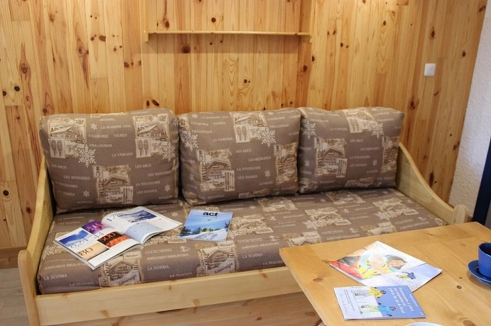  Les Hauts de Vanoise - HV101 -  woonkamer met zitbank en koffietafel