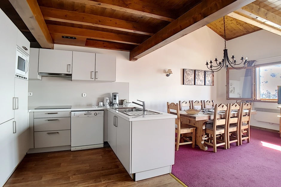 4-kamer apt. voor max. 8 pers. (huisnr. 10)