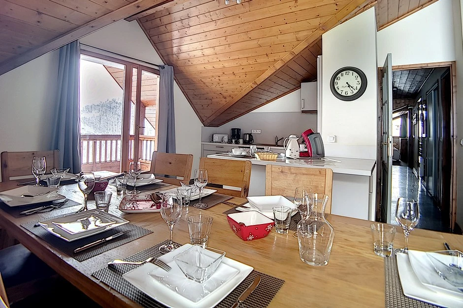 4-kamer apt. voor max. 10 pers. (huisnr. 28)
