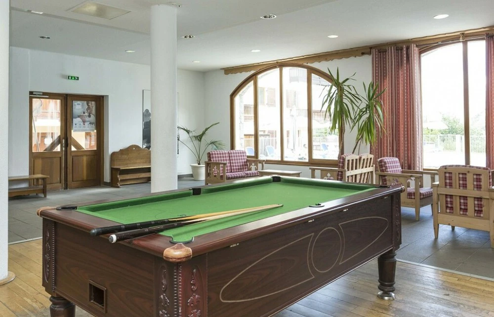 Residence Les Sybelles - lounge met pooltafel