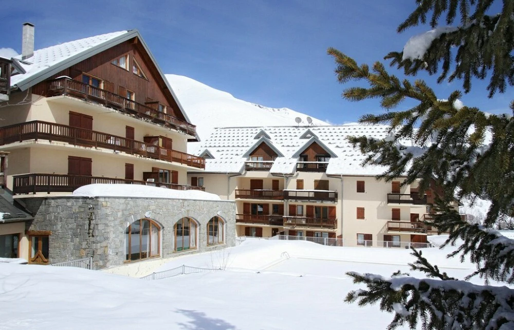Residence Les Sybelles - buitenaanzicht van het chalet