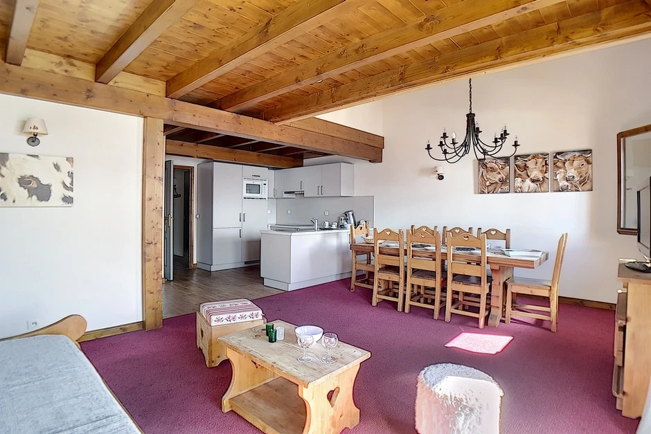 4-kamer apt. voor max. 8 pers. (huisnr. 10)