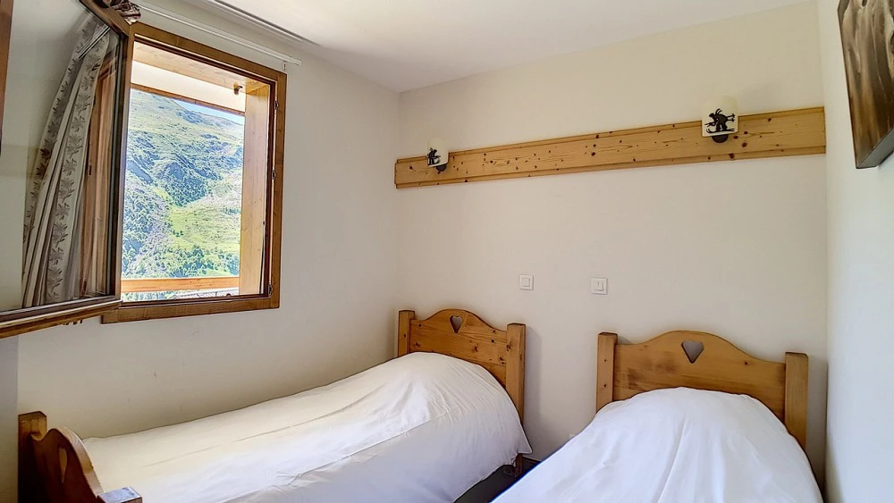 Les Cristaux *** -  2-kamer apt. + cabine voor max. 6 pers. (huisnr. B)