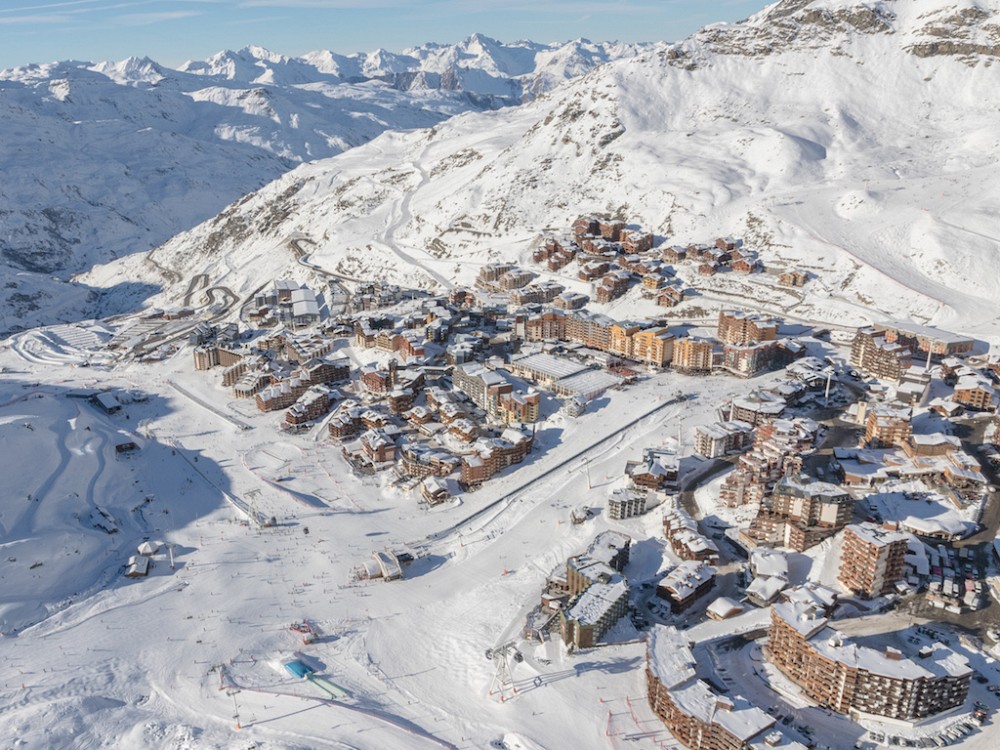 Val Thorens - uitzicht op het dorp vanuit de lucht