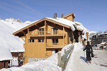 Le Jhana - chalet met balkon