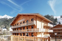 Mendi Alde - balkon aan de appartementen