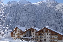 La Turra - uitzicht op de bergen en het chalet