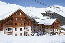 L'Oree des Pistes chalet in de sneeuw en bergen