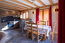Chalet Bouquetin -  keuken met oven en magnetron